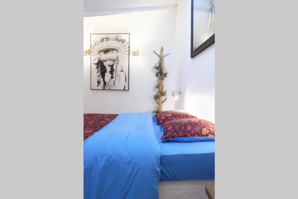 Reims Centre : Appartement Lumineux Et Atypique 46, Place D'Erlon Luaran gambar